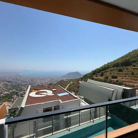 Villa Detached With Full And Sea Views